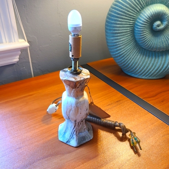 Vintage Other - Westwood Industries vintage ceramic lamp